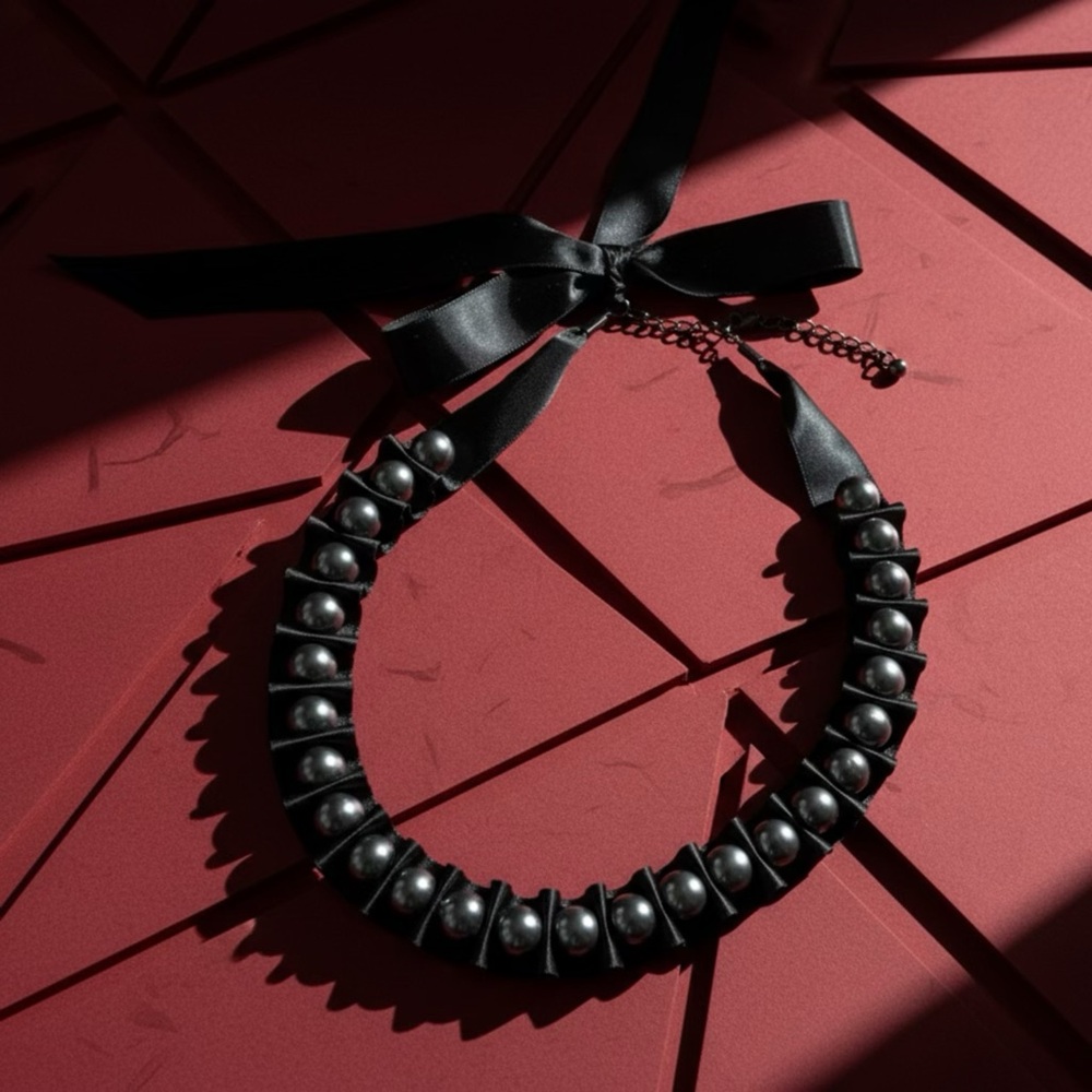 🧚🏻‍♀️ Black Pearl Ribbon and Bow Necklace 18-23”